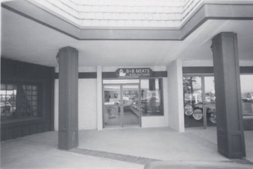B and B Meats and Deli - 5450 South Lakeshore Drive, Tempe, Arizona