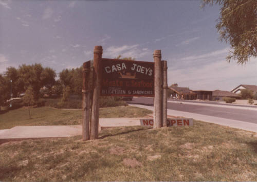 Casa Joey's Deli and Sandwich Shop - 5450 South Lakeshore Drive, Tempe, Arizona