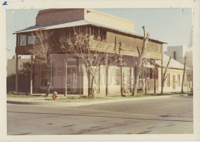 Hackett House - 95 West Fourth Street - Tempe, Arizona
