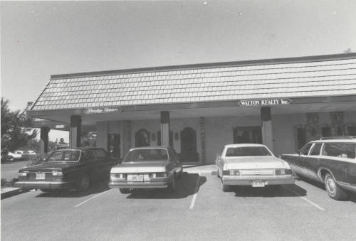 Prestige Cleaners - 5440 South Lakeshore Drive, Tempe, Arizona