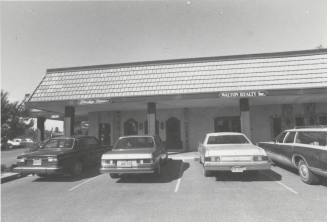 Prestige Cleaners - 5440 South Lakeshore Drive, Tempe, Arizona