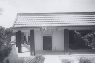 Bob's Lakeshore Meats - 5450 South Lakeshore Drive, Tempe, Arizona