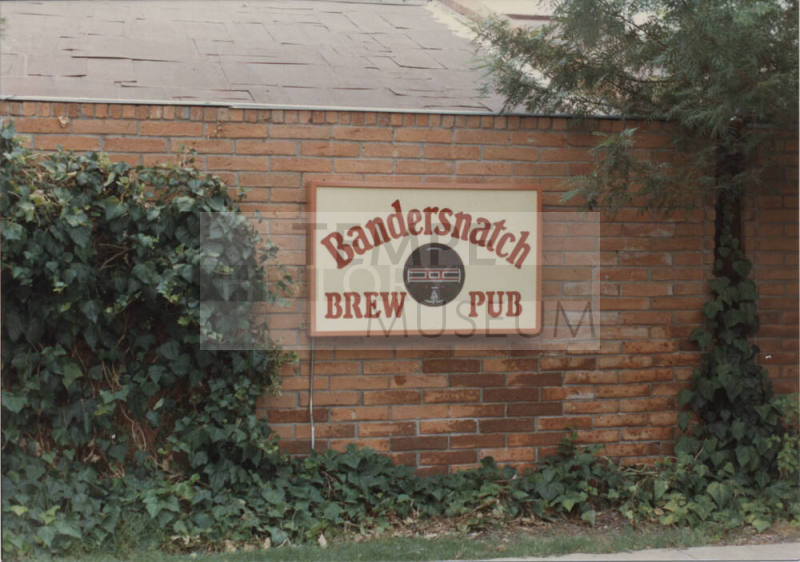 Bandersnatch Brew Pub, 125 East 5th Street, Tempe, Arizona