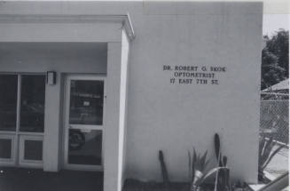 Dr. Robert G. Skok, Optometrist, 17 East 7th Street, Tempe, Arizona