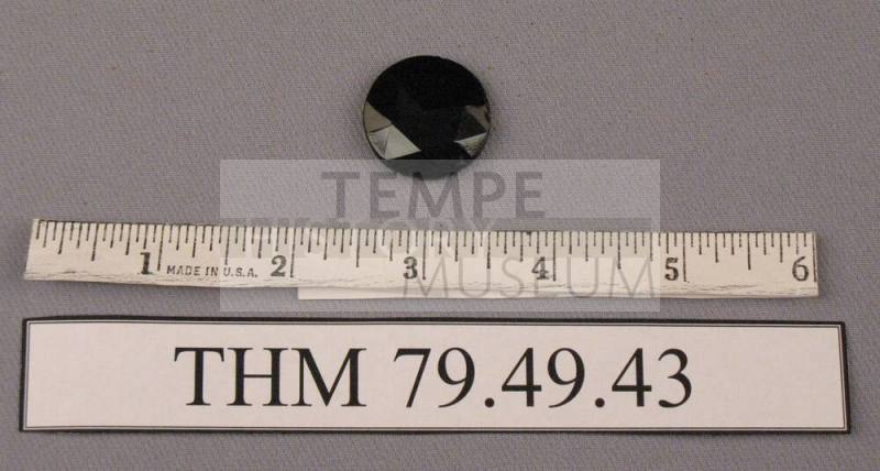 Black jet button