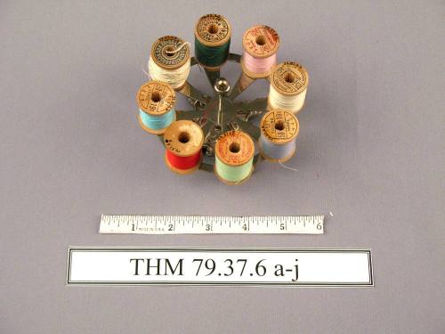 Thread Holder