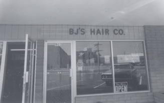Bj's Hair Company - 905 East Lemon Street, Tempe, Arizona