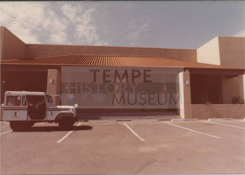 Habitat, 2126 West 7th Street, Tempe, Arizona