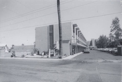 San Miguel Apartments - 910 East Lemon Street, Tempe, Arizona