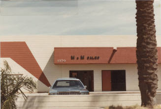 M & M Sales, 1370 East 8th Street, Tempe, Arizona