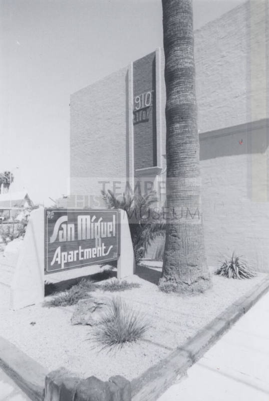 San Miguel Apartments - 910 East Lemon Street, Tempe, Arizona