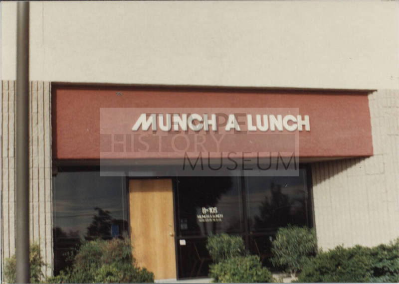 Munch a Lunch, 1403 West 10th Place, Tempe, Arizona