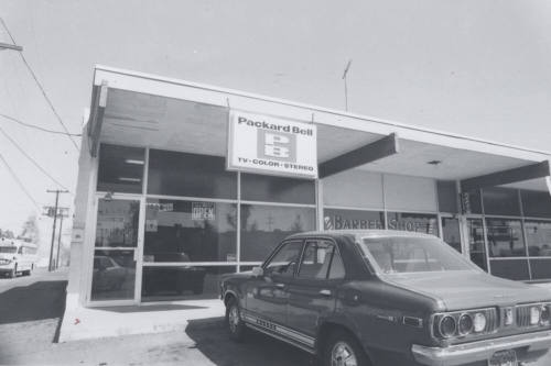 Packard-Bell Tv Stereo - 1024-D South McClintock Drive, Tempe, Arizona