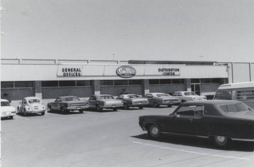 Smitty's Grocery Store - 1421 South McClintock Drive, Tempe, Arizona