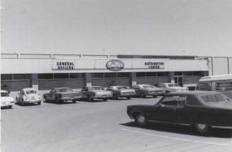 Smitty's Grocery Store - 1421 South McClintock Drive, Tempe, Arizona