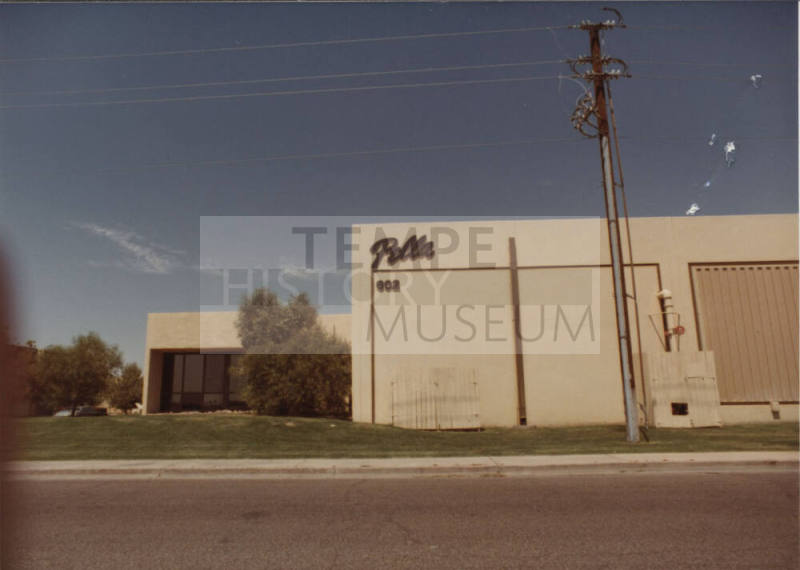 Pella, 602 West 22nd Street, Tempe, Arizona