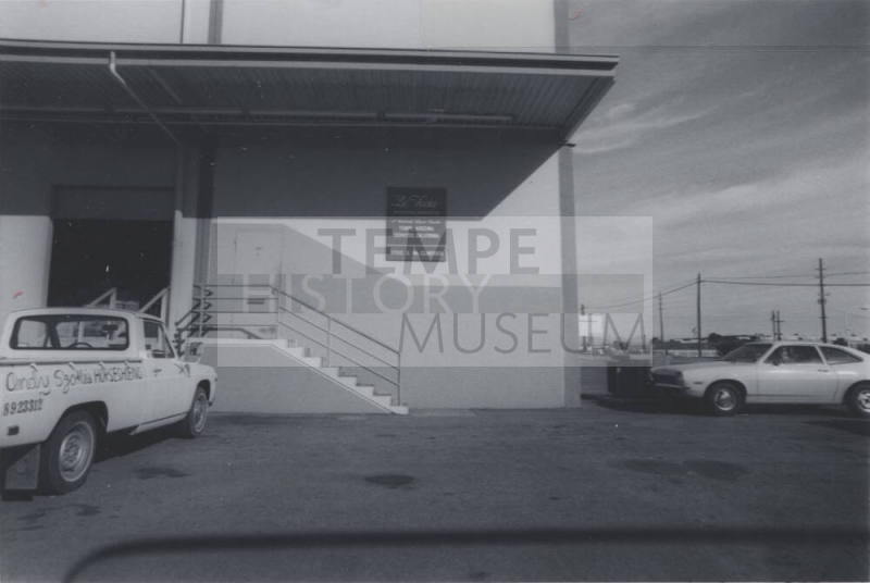 Le Vecke Distributing Corporation - 1700 South McClintock Drive, Tempe, Arizona