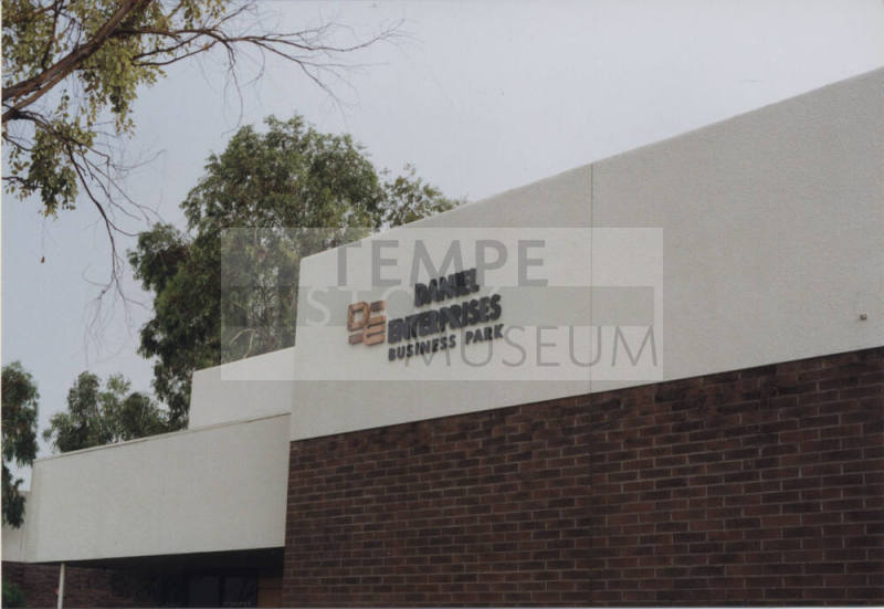 Daniel Enterprises Business Park  - 1707 E. Weber Drive, Tempe, AZ