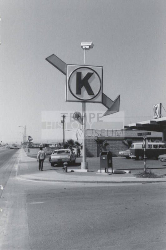 Circle K Food Store - 2115 South McClintock Drive, Tempe, Arizona