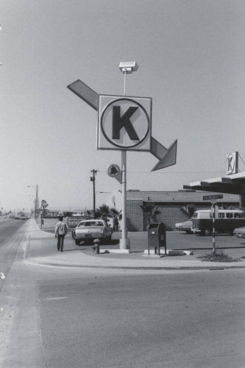Circle K Food Store - 2115 South McClintock Drive, Tempe, Arizona
