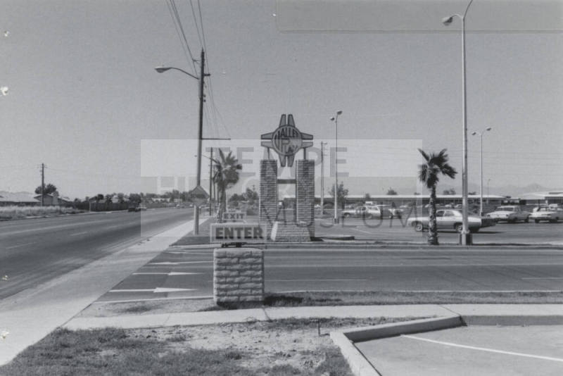 Valley Plaza - 3115 South McClintock Drive, Tempe, Arizona