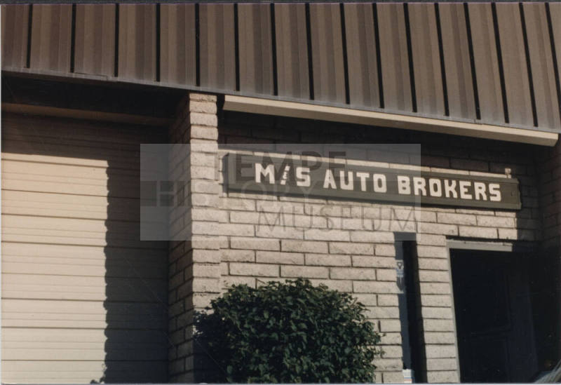 M & S Auto Brokers, 2618 West 1st Street, Tempe, Arizona