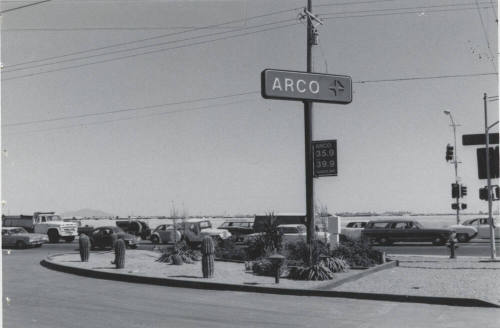 Paul & Carl's Arco Gas & Service Station - 3233 South McClintock Drive, Tempe, A