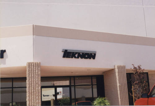 Ieknon, 325 South 48th Street, Tempe, Arizona
