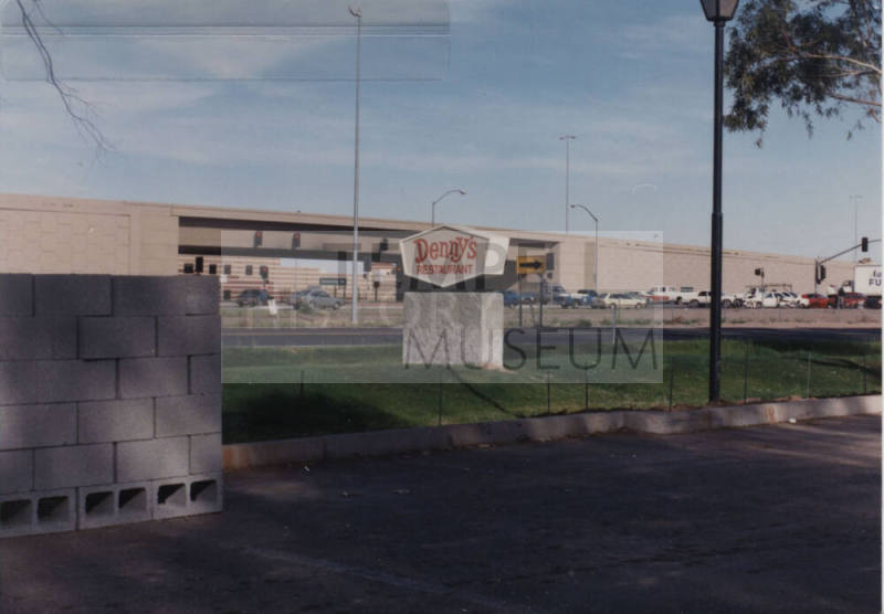 Denny's Restaurant, 825 South 48th Street, Tempe, Arizona