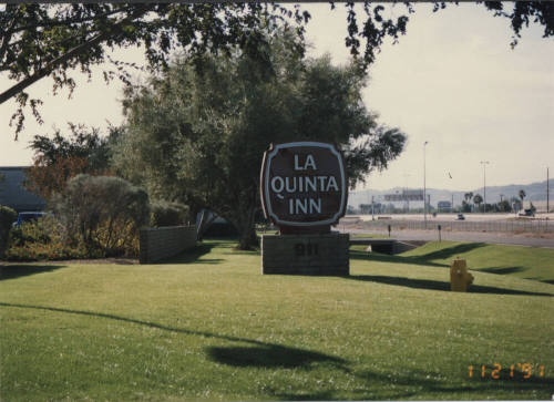 La Quinta Inn, 911 South 48th Street, Tempe, Arizona