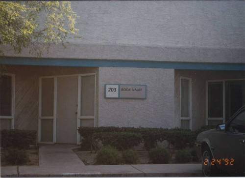 Book Valet, 939 South 48th Street, Tempe, Arizona
