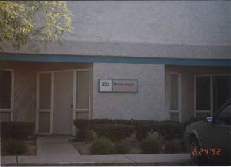 Book Valet, 939 South 48th Street, Tempe, Arizona