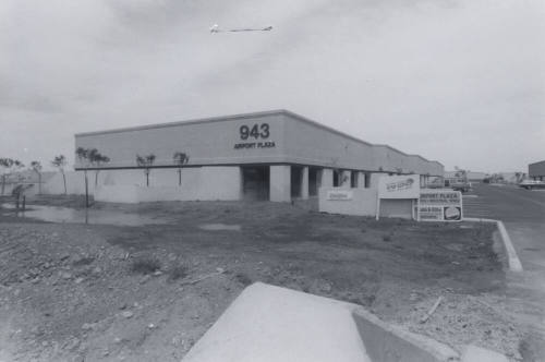 Airport Plaza, 943 South 48th Street, Tempe, Arizona