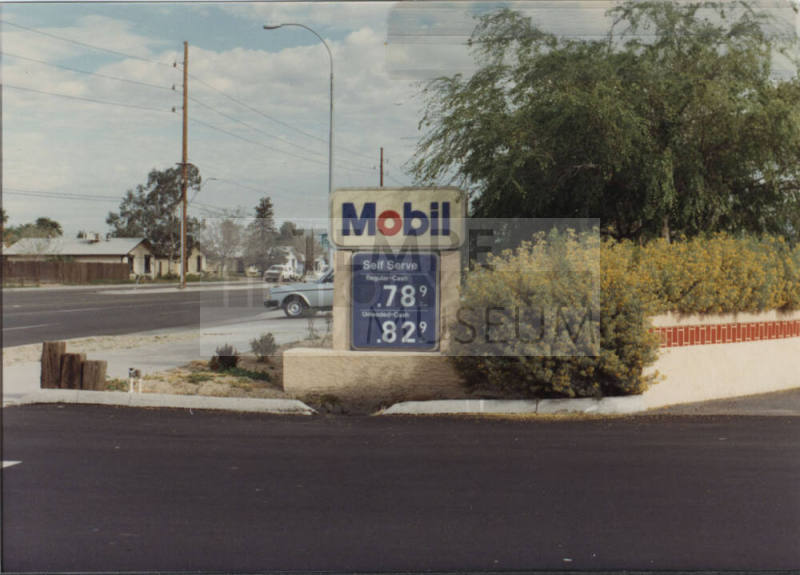 Mobil, 3233 South 48th Street, Tempe, Arizona