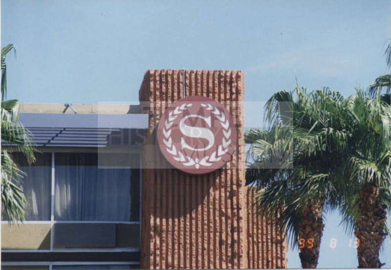Sheraton Phoenix Airport Hotel, 1600 South 52nd Street, Tempe, Arizona