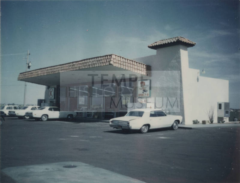 Circle K Food Store - 6020 South McClintock Drive, Tempe, Arizona
