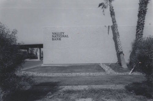 Valley National Bank - 6470 South McClintock Drive, Tempe, Arizona