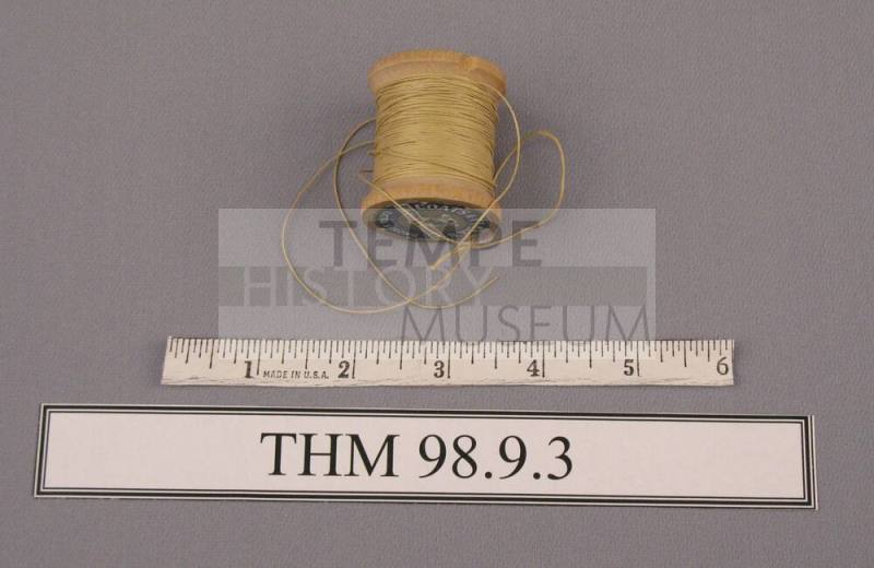 Spool (Tan Thread)