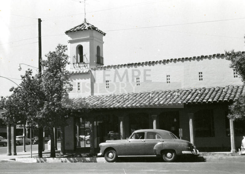 Northeast Corner of Mill and 5th Street