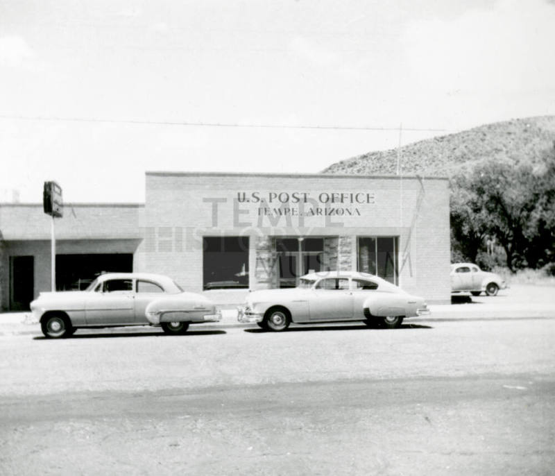 U.S. Post Office on East 5th Street