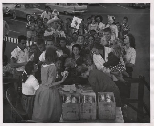 Jaycees Western Days:  Lew King Autographing
