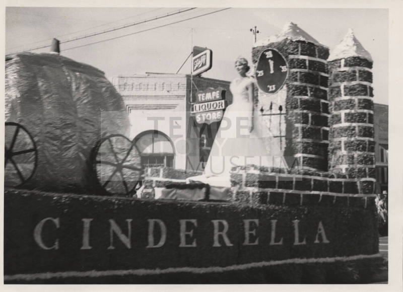 Mill Avenue Parade:  Cinderella Float