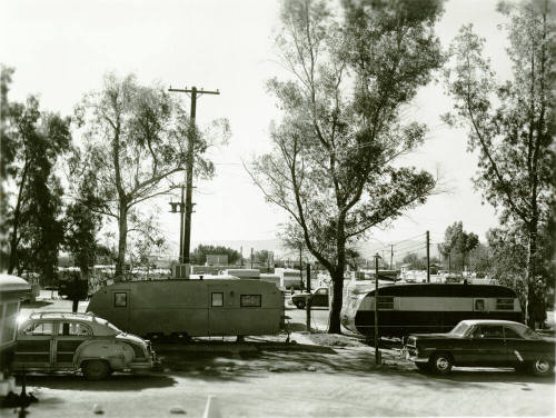 Hood's Trailer Court