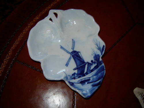 Delft windmill dish