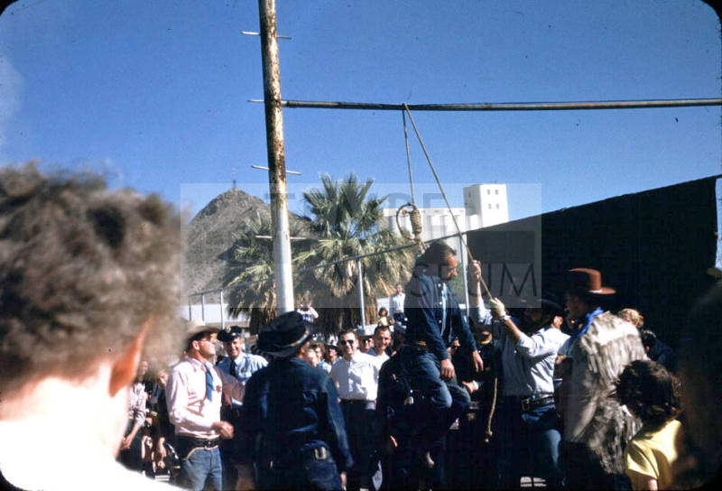 Tempe JC's Western Barbeque:  Mock Hanging