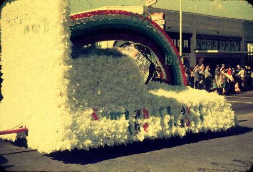 Parade:  Rainbow Float - Mill Avenue, Tempe