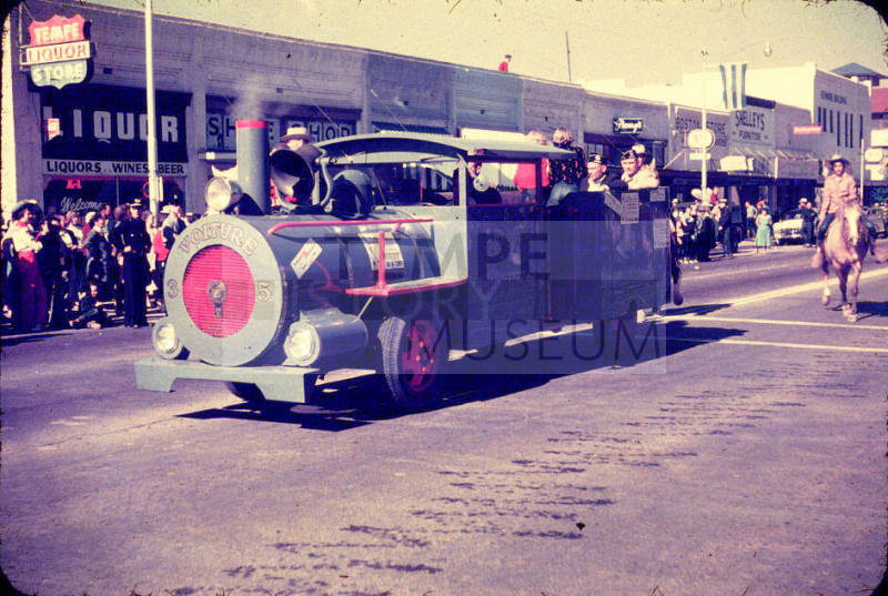 Parade:  Locomotive Float - Mill Avenue, Tempe
