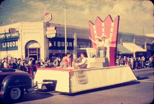Parade:  Tempe Chamber of Commerce Float - Mill Avenue, Tempe