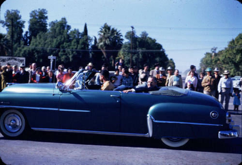 Parade:  Parade Convertible - Mill Avenue, Tempe