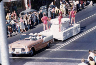 Parade:  Pink Convertible with White Float - Mill Avenue, Tempe